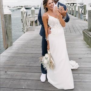 Wedding Dress, Worn for 4 hours, Dry Cleaned